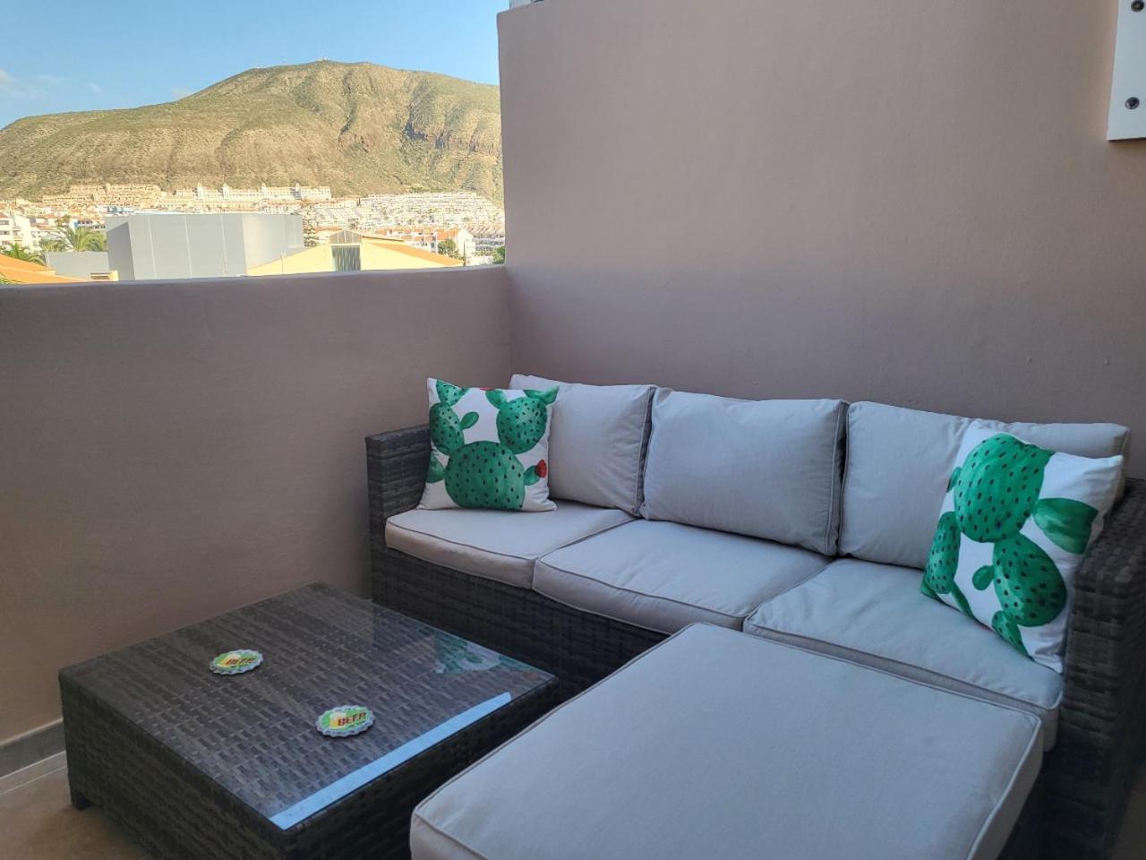 Central & Beach Los Cristianos By Helloapartments Bagian luar foto