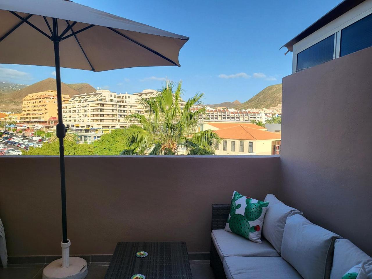 Central & Beach Los Cristianos By Helloapartments Bagian luar foto