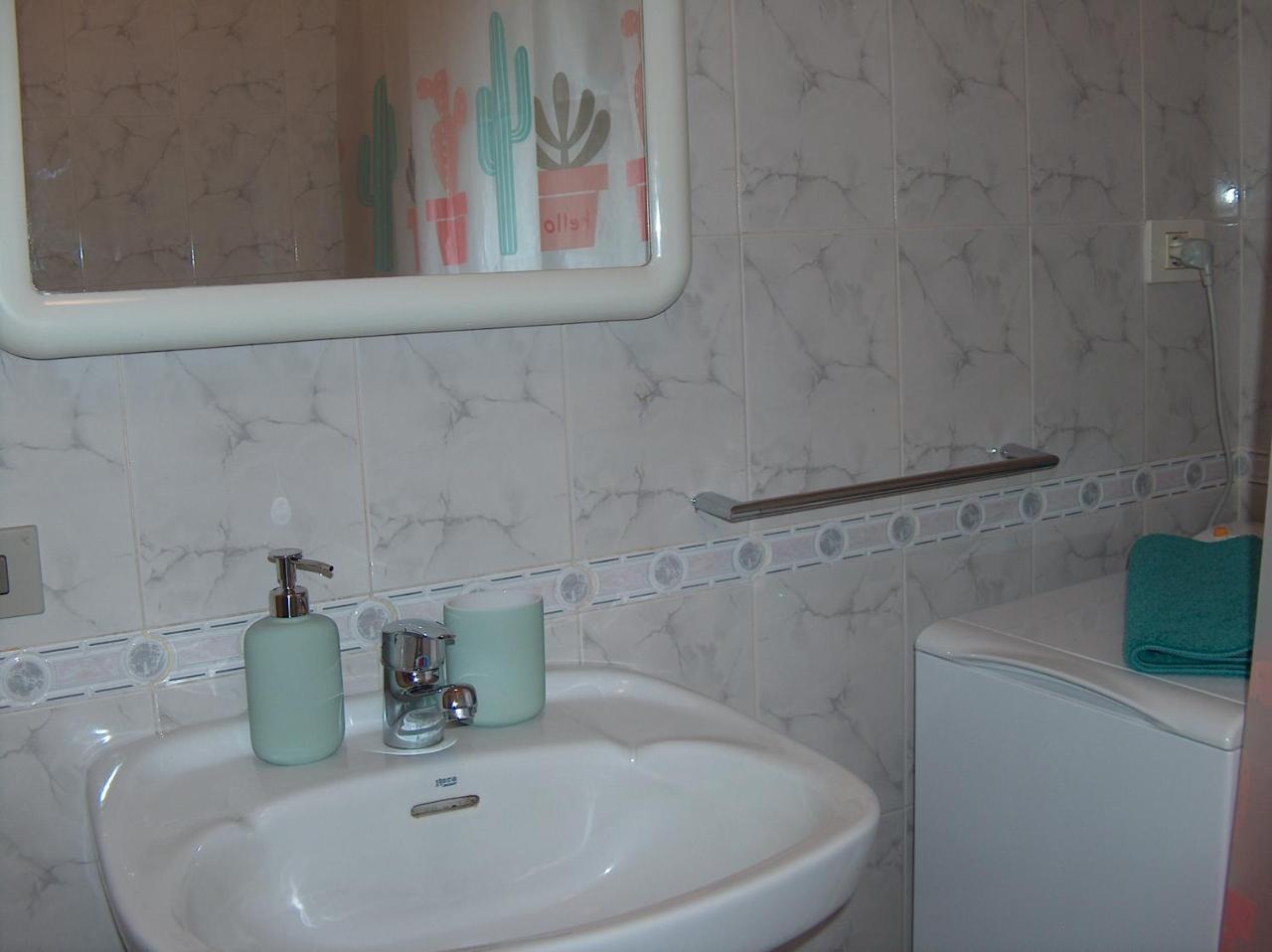 Central & Beach Los Cristianos By Helloapartments Bagian luar foto