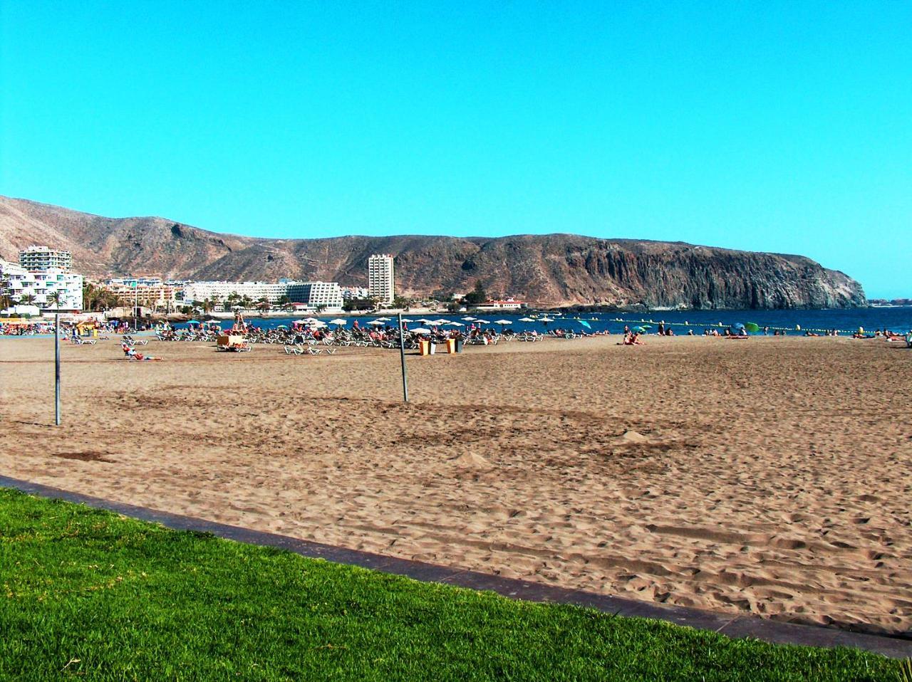 Central & Beach Los Cristianos By Helloapartments Bagian luar foto